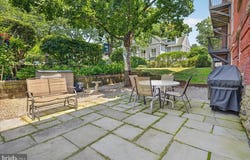 1 ACADEMY Court, PENNINGTON, NJ 08534