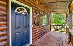 18263 Farm Road 2285, Eagle Rock, MO 65641