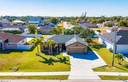1826 SW Trafalgar Parkway, Cape Coral, FL 33991