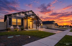 4939 E Patchwork Dr, Nampa, ID 83686