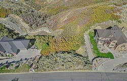 1349 E ELK GLEN Dr N, Draper, UT 84020