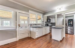 13113 S Victory Rd, Haven, KS 67543
