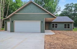 9621 Sunset Drive, Stanwood, MI 49346