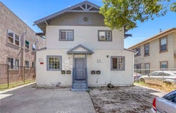 914 W 41st, Los Angeles, CA 90037