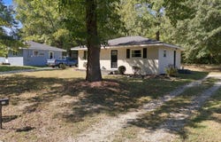 414 W Horton Street, Zebulon, NC 27597