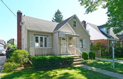 12 Hull Avenue, New Hyde Park, NY 11040
