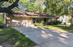 569 Charles Avenue, Alma, MI 48801