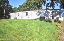 97 Snap Rd, Clarkson, KY 42726