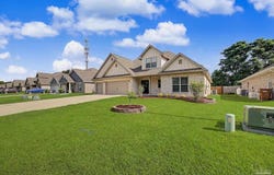 6193 Cherry Hill Cir, Pace, FL 32571