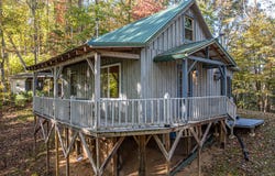 299 White Oak Lane, Mountain City, TN 37683