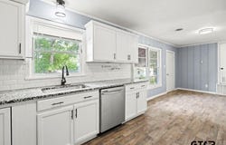 502 N Tyler St, Big Sandy, TX 75755