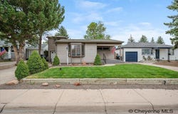3607 ALEXANDER AVE, Cheyenne, WY 82001