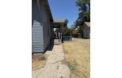 2234 Young Street, Selma, CA 93662