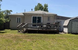 409 S 15Th Street, Centerville, IA 52544