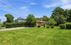 249 W Main Road, Middletown, RI 02842