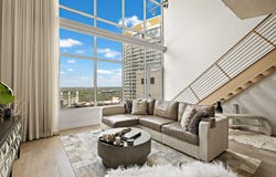 800 W 5th St, Austin, TX 78703