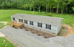 2707 Ballpark Rd, Effingham, SC 29541
