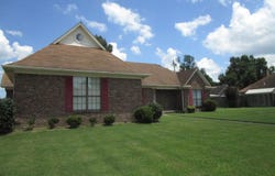 6888 JUANA Dr, Millington, TN 38053