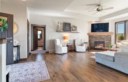 1342 BUCKYS Run, HOWARD, WI 54313