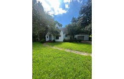 5448 32nd St, Groves, TX 77619