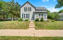 335 Plum, Vermillion, SD 57069