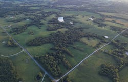 Hwy W, Bethany, MO 64424