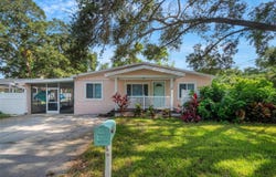1600 LORETTA Avenue NW, LARGO, FL 33770
