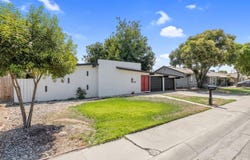 2214 S Locust Street, Visalia, CA 93277