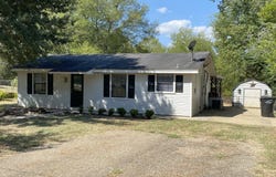 1411 Aars Street, Longview, TX 75601