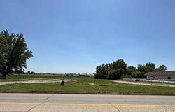 1805 1st St. W, Independence, IA 50644