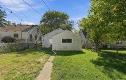 2317 Charlotte Avenue, Fort Wayne, IN 46805-3712
