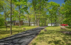 419 County Road 170, Diamond, MO 64840