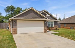 714 N Manning Street, Stillwater, OK 74075