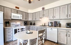 30 POPLAR Avenue, HAMMONTON, NJ 08037
