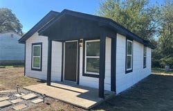 1228 E Buffalo Street, Okmulgee, OK 74447
