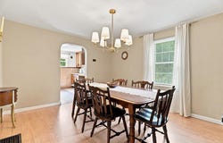 352 Mountain View Rd, Union Twp, PA 16101
