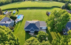 1963 Deermont Avenue NW, Massillon, OH 44647