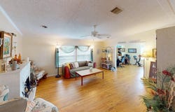 133 Lantana Circle, Parrish, FL 34219