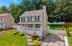 160 Heathrow Avenue, Manchester, NH 03104