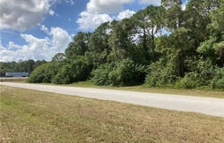 5100 N BISCAYNE Drive, NORTH PORT, FL 34291