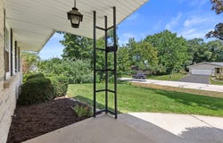 3455 S Russel Rd, New Berlin, WI 53151