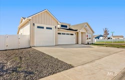 2176 Austin, Fruitland, ID 83619