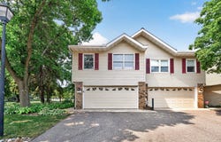 4238 Boulder Ridge Point, Eagan, MN 55122