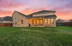 2008 Hamilton Park Drive, Mansfield, TX 76063