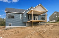 8552 S Olivia Drive, Maple City, MI 49664