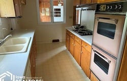 312 E Overmeyer Drive, Algona, IA 50511