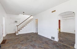 214 4th St, Ashland, OH 44805