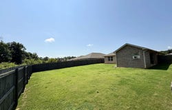 1123 SW Colonial Dr, Cullman, AL 35055