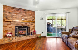 5649 Dove Dr, Pace, FL 32571