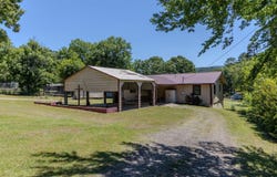 8501 Northshore, Hackett, AR 72937